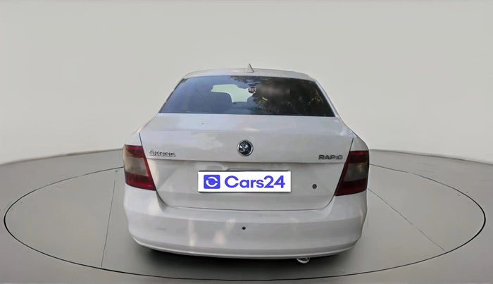 2013 Skoda Rapid AMBITION 1.6 TDI CR MT PLUS, Diesel, Manual, 2,43,000 km, exterior