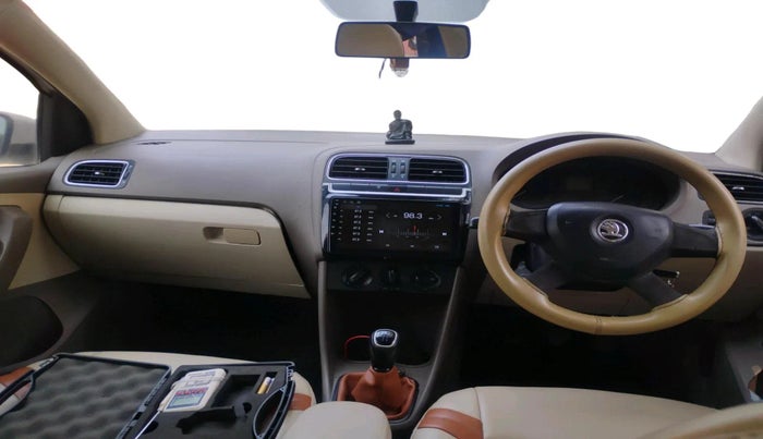 2013 Skoda Rapid AMBITION 1.6 TDI CR MT PLUS, Diesel, Manual, 2,43,000 km, interior