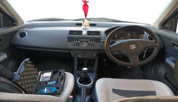 2009 Maruti Swift Dzire VXI 1.3, CNG, Manual, 1,26,145 km, interior