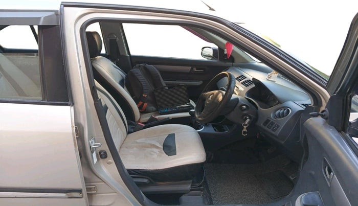 2009 Maruti Swift Dzire VXI 1.3, CNG, Manual, 1,26,145 km, interior