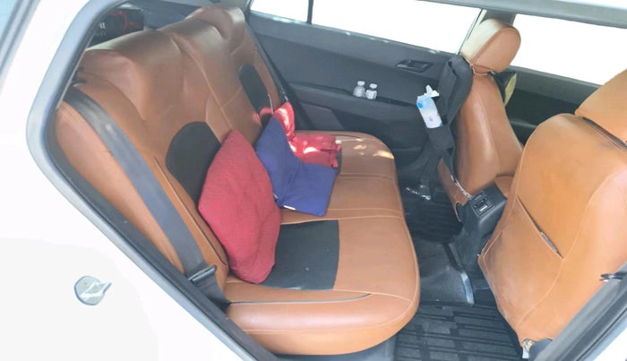 2016 Hyundai Creta BASE 1.6 PETROL, Petrol, Manual, 82,209 km, interior