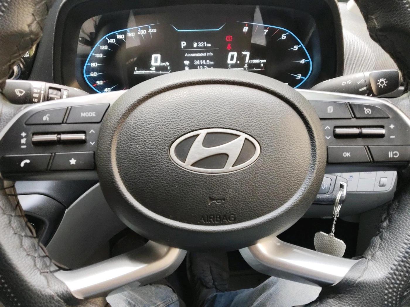 2023 Hyundai NEW I20 SPORTZ 1.2 IVT, Petrol, Automatic, 23,764 km, interior