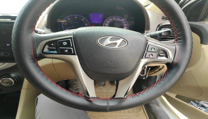 2013 Hyundai Verna FLUIDIC 1.6 CRDI EX, Diesel, Manual, 1,04,244 km, interior