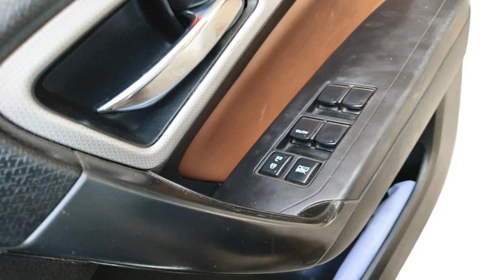 2021 Toyota URBAN CRUISER PREMIUM GRADE MT, Petrol, Manual, 64,617 km, interior