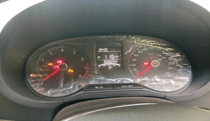 2016 Volkswagen Ameo HIGHLINE1.2L, Petrol, Manual, 62,625 km, interior