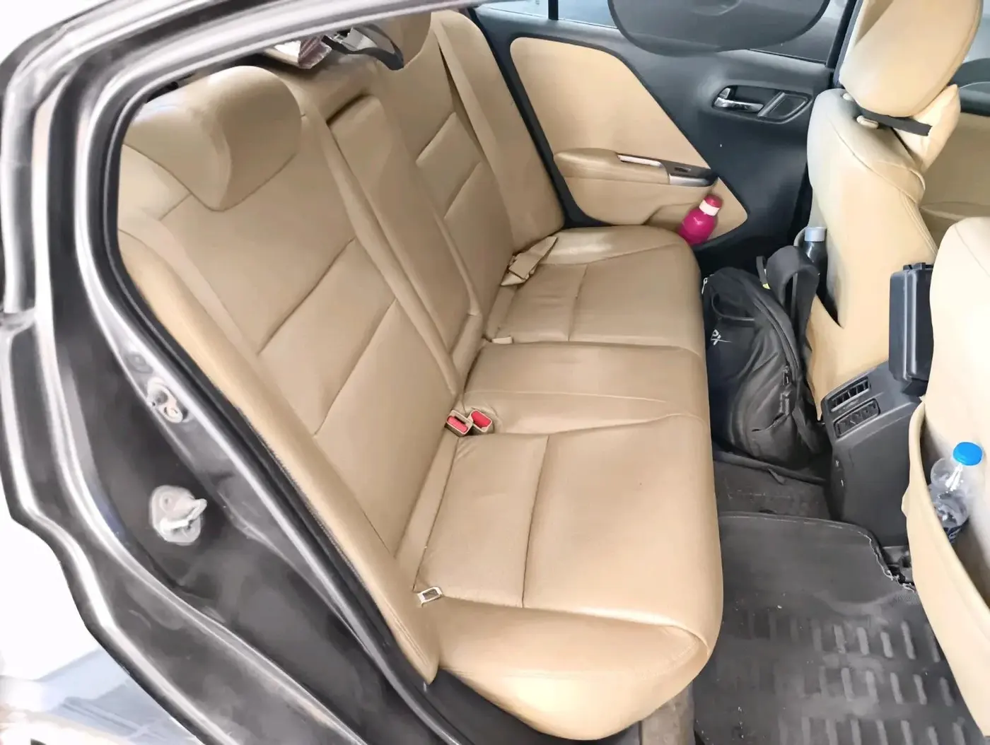 2015 Honda City 1.5L I-DTEC VX, Diesel, Manual, 1,44,742 km, interior