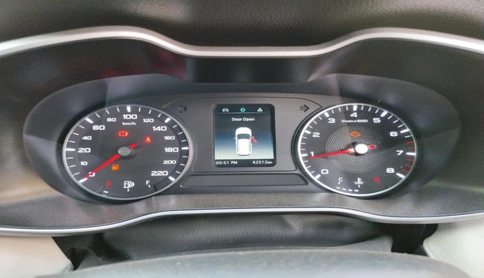 2022 MG ASTOR SUPER 1.5 MT, Petrol, Manual, 42,512 km, interior