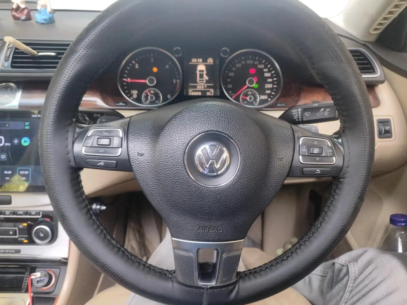2012 Volkswagen Passat COMFORTLINE DSG, Diesel, Automatic, 1,44,470 km, interior
