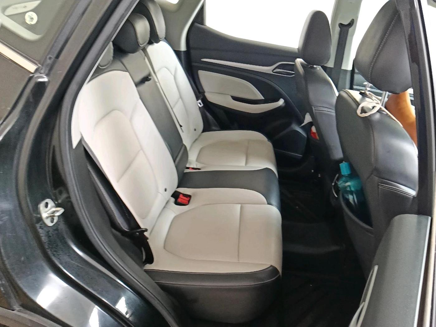 2022 MG ASTOR SAVVY 1.5 CVT, Petrol, Automatic, 53,324 km, interior