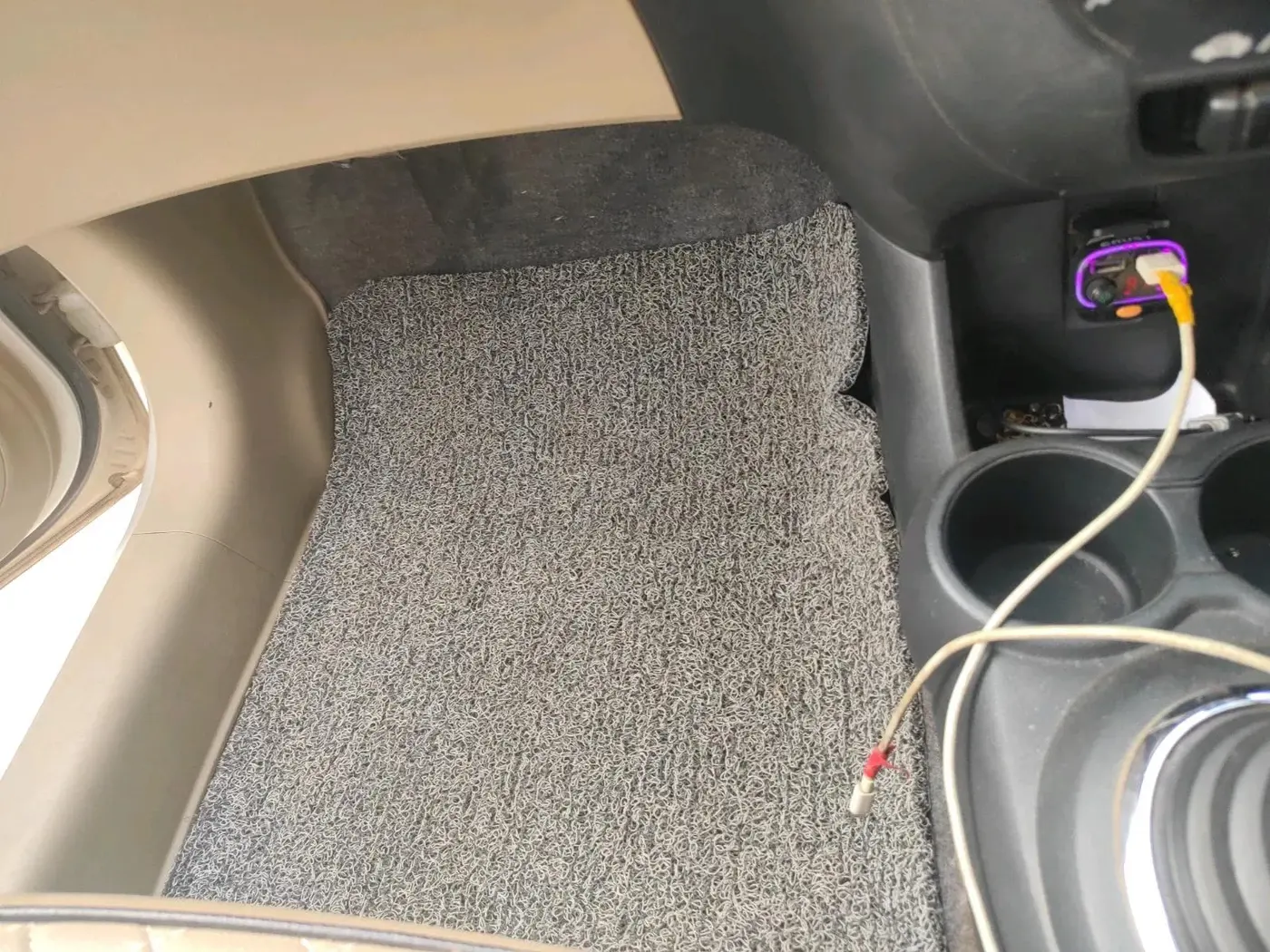 2014 Honda Brio S MT, CNG, Manual, 58,226 km, interior