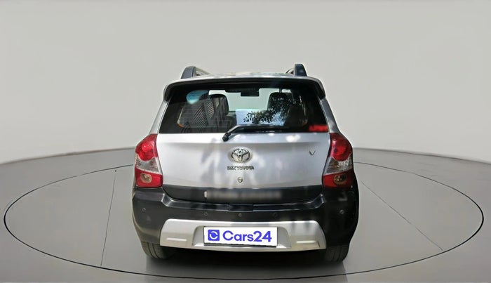 2014 Toyota Etios CROSS 1.5 V, Petrol, Manual, 77,813 km, exterior