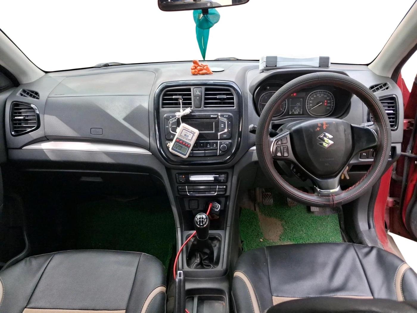 2016 Maruti Vitara Brezza ZDI, Diesel, Manual, 1,61,129 km, interior