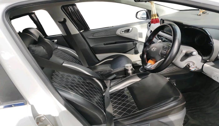2023 Hyundai GRAND I10 NIOS SPORTZ 1.2 KAPPA VTVT CNG, CNG, Manual, 52,350 km, interior