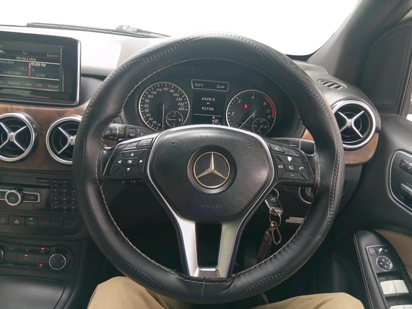 2013 Mercedes Benz B Class B180, Diesel, Automatic, 92,728 km, interior