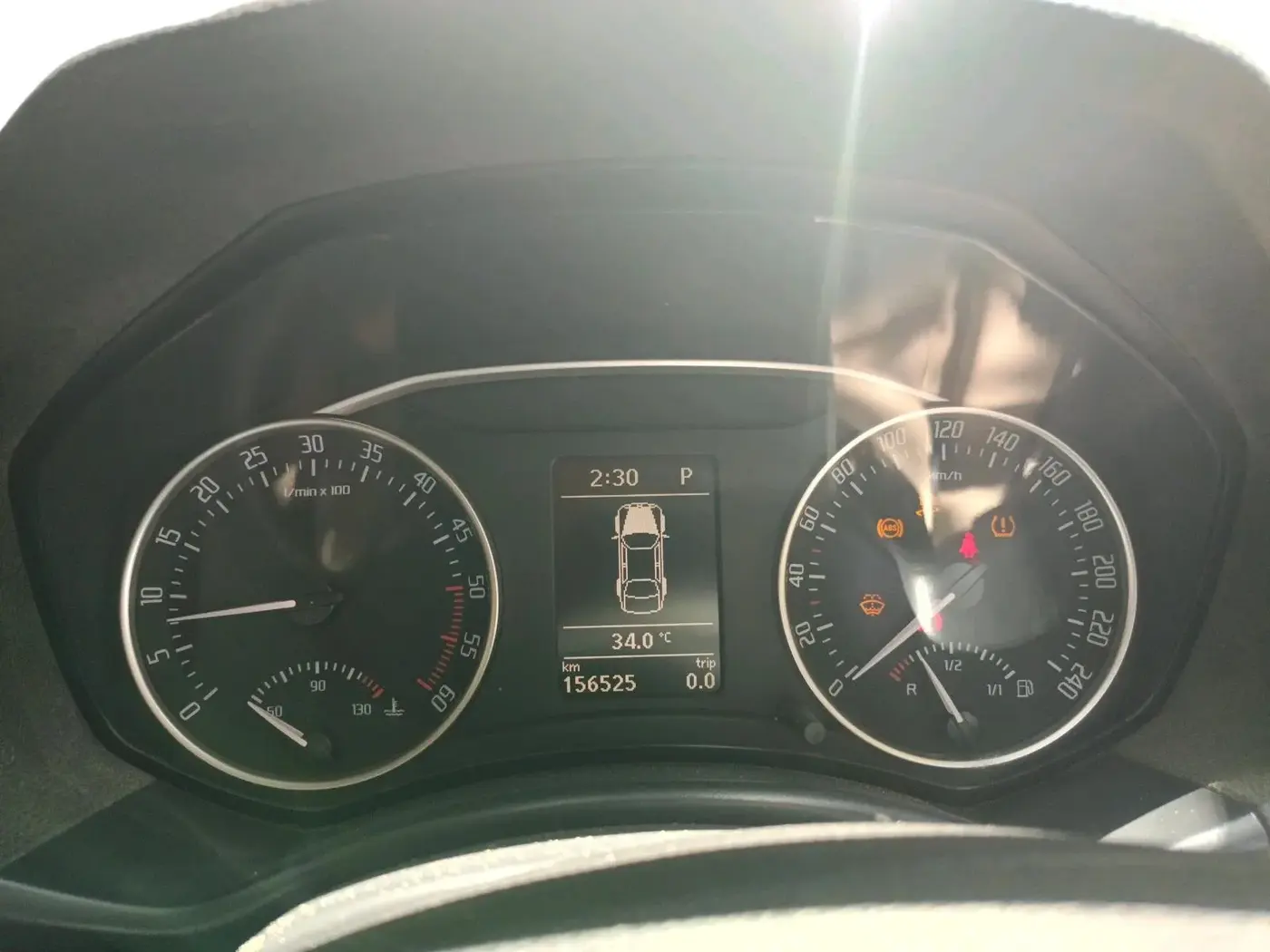 2011 Skoda Laura L&K 2.0 TDI AT, Diesel, Automatic, 1,56,525 km, interior