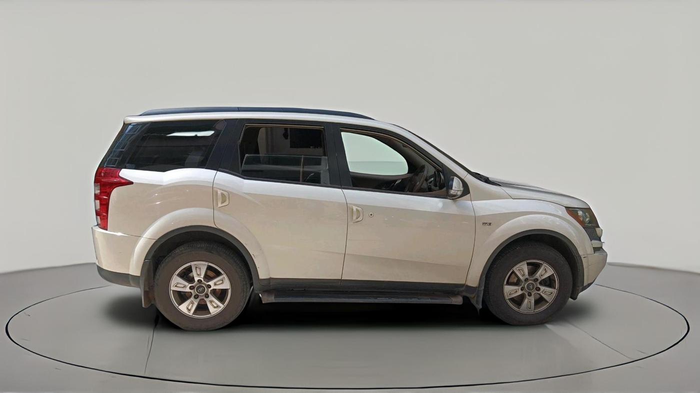 2012 Mahindra XUV500 W8, Diesel, Manual, 1,21,692 km, exterior
