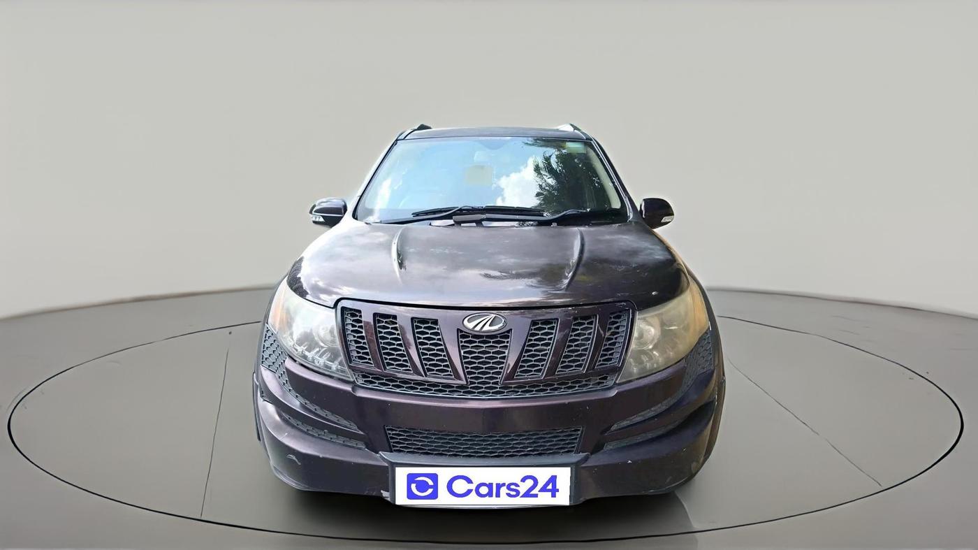 2014 Mahindra XUV500 W8, Diesel, Manual, 1,95,221 km, exterior
