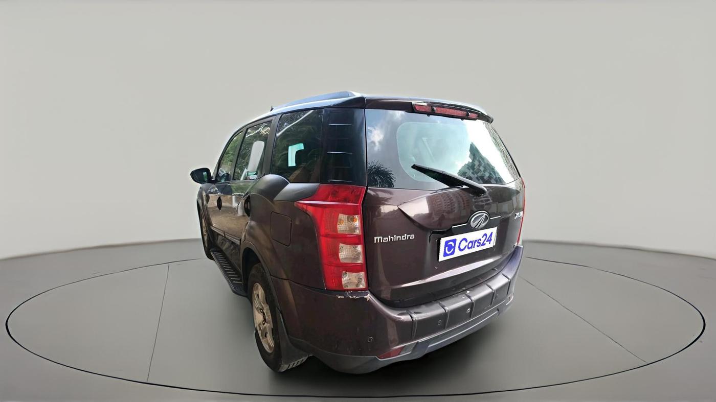 2014 Mahindra XUV500 W8, Diesel, Manual, 1,95,221 km, exterior