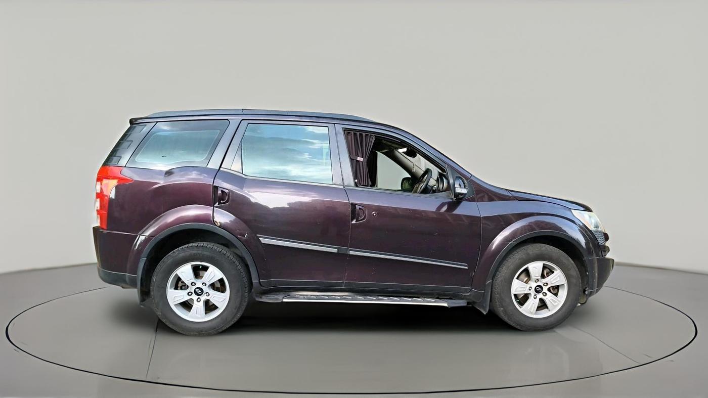 2014 Mahindra XUV500 W8, Diesel, Manual, 1,95,221 km, exterior