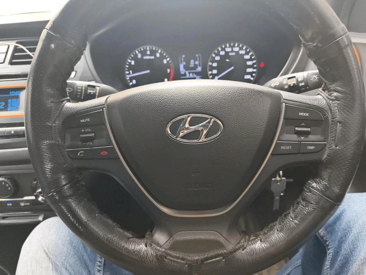 2015 Hyundai i20 Active 1.2 S, Petrol, Manual, 78,325 km, interior