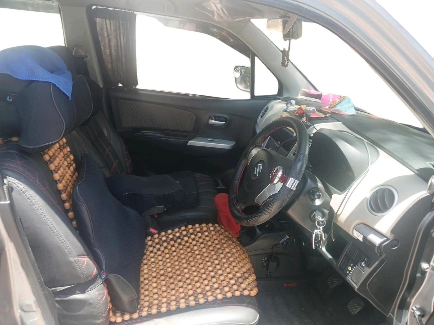 2015 Maruti Wagon R 1.0 LXI CNG, CNG, Manual, 83,952 km, interior
