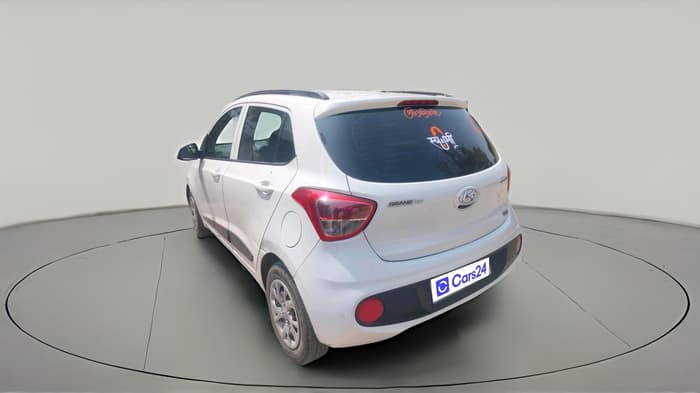 2017 Hyundai Grand i10 SPORTZ (O) 1.2 KAPPA VTVT, CNG, Manual, 1,30,238 km, exterior