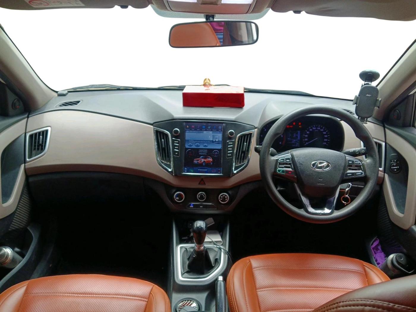 2020 Hyundai Creta E PLUS 1.4 DIESEL, Diesel, Manual, 1,47,121 km, interior