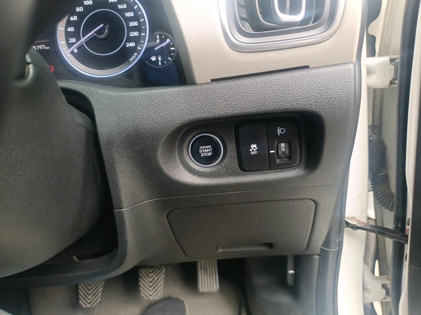 2021 Hyundai Creta SX EXECUTIVE 1.5 PETROL, Petrol, Manual, 55,197 km, interior
