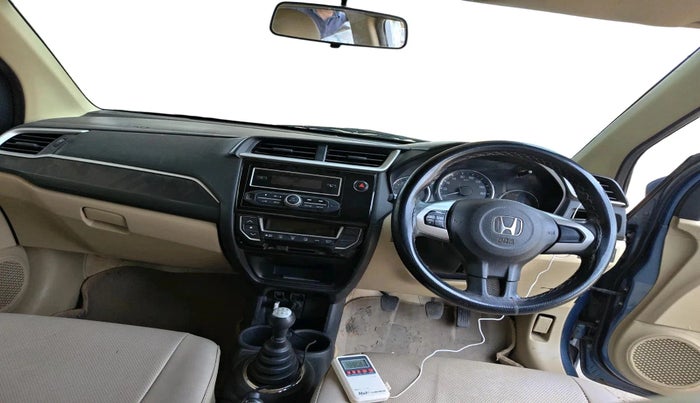 2016 Honda Amaze 1.2L I-VTEC SX, Petrol, Manual, 1,00,989 km, interior