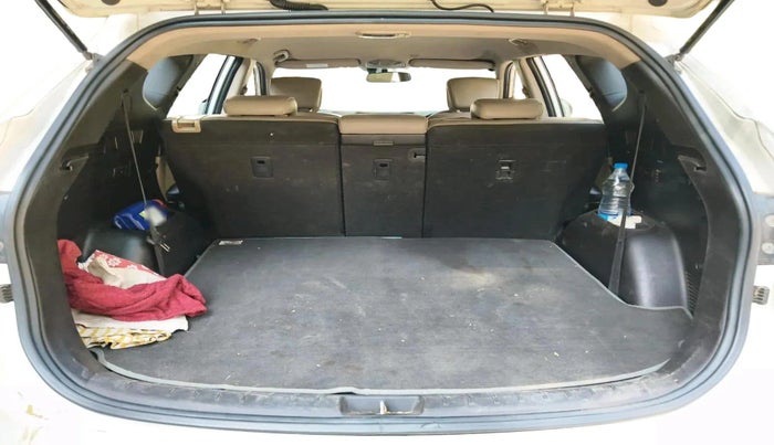 2015 Hyundai Santa Fe 4 WD AT, Diesel, Automatic, 1,10,936 km, exterior