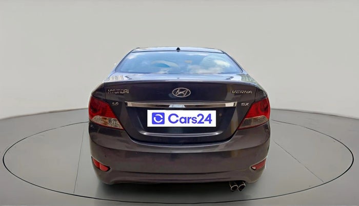 2011 Hyundai Verna FLUIDIC 1.6 VTVT SX, Petrol, Manual, 51,122 km, exterior