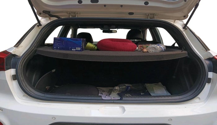 2017 Hyundai i20 Active 1.2 S, Petrol, Manual, 53,579 km, exterior