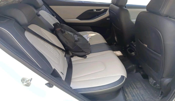 2022 Hyundai Creta SX (O) AT 1.5 DIESEL, Diesel, Automatic, 99,243 km, interior