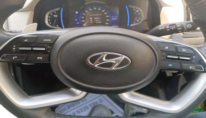 2022 Hyundai Creta SX (O) AT 1.5 DIESEL, Diesel, Automatic, 99,243 km, interior