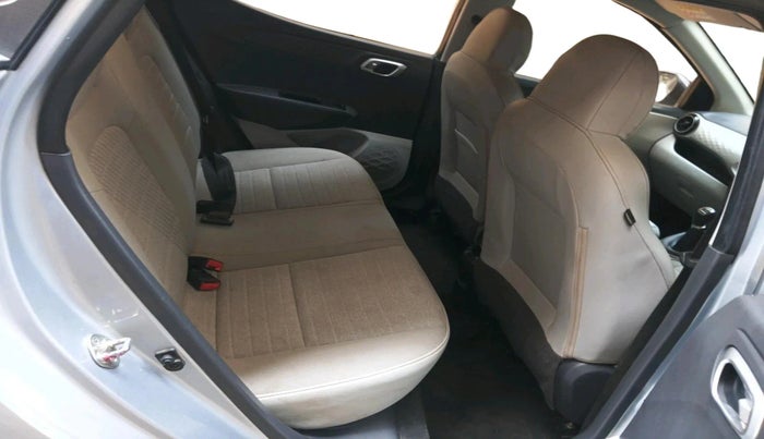 2023 Hyundai GRAND I10 NIOS SPORTZ 1.2 KAPPA VTVT CNG, CNG, Manual, 35,690 km, interior