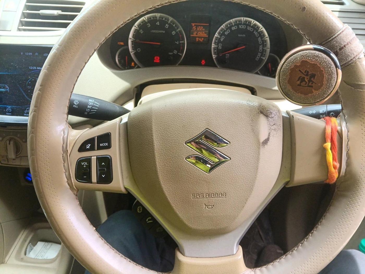 2016 Maruti Ertiga VXI CNG, CNG, Manual, 1,21,060 km, interior