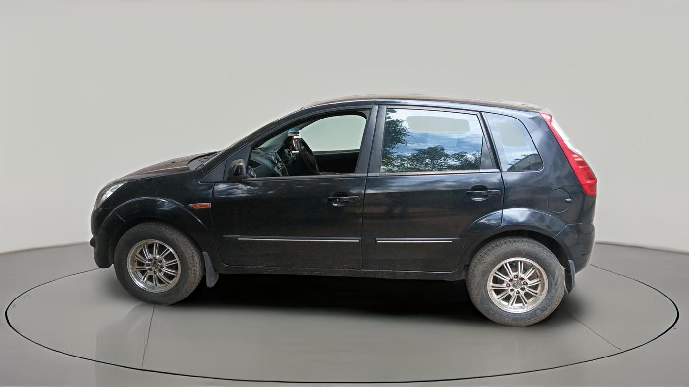 2011 Ford Figo ZXI 1.4 DIESEL, Diesel, Manual, 1,14,030 km, exterior