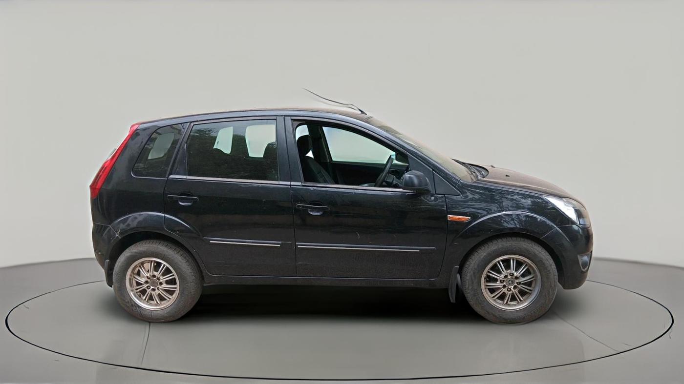 2011 Ford Figo ZXI 1.4 DIESEL, Diesel, Manual, 1,14,030 km, exterior