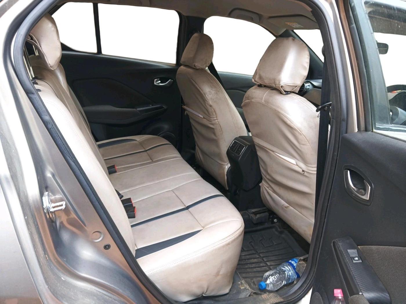 2019 Nissan Kicks XL 1.5, Petrol, Manual, 59,593 km, interior