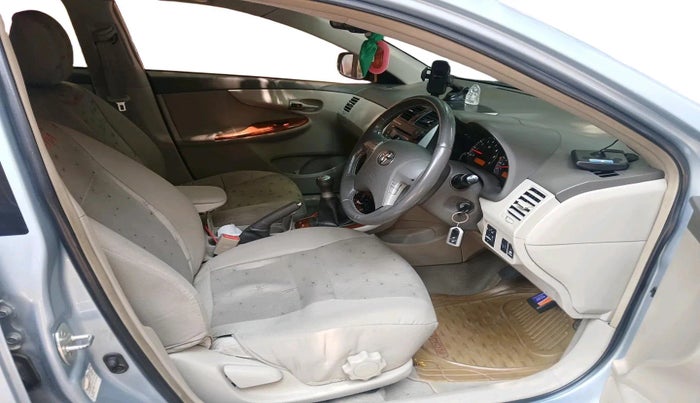 2011 Toyota Corolla Altis G PETROL, Petrol, Manual, 1,27,714 km, interior