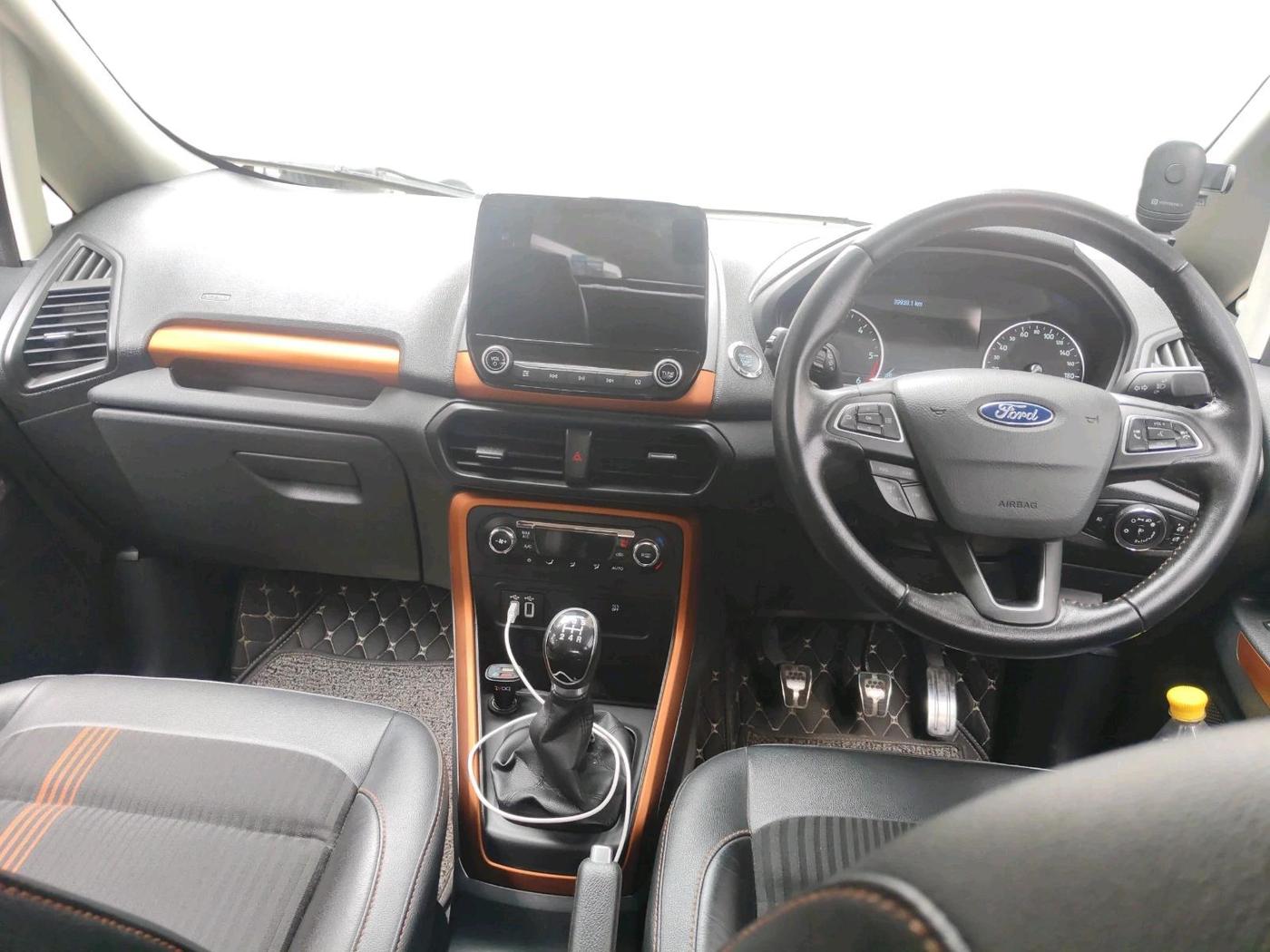 2019 Ford Ecosport TITANIUM 1.5L SPORTS(SUNROOF) DIESEL, Diesel, Manual, 39,939 km, interior