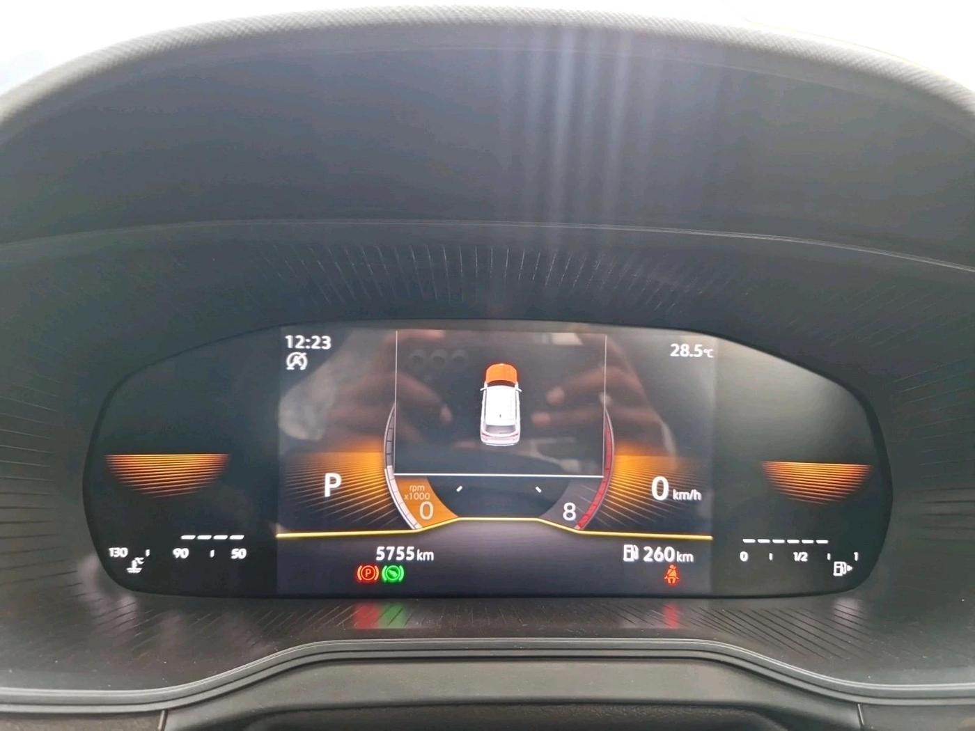2025 Skoda KUSHAQ  Prestige 1.0L TSI AT, Petrol, Automatic, 5,755 km, interior