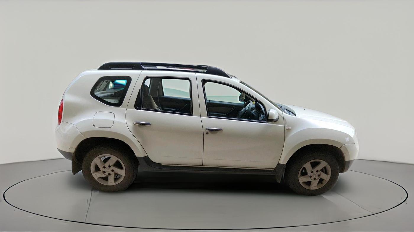2015 Renault Duster 85 PS RXL DIESEL, Diesel, Manual, 1,44,815 km, exterior