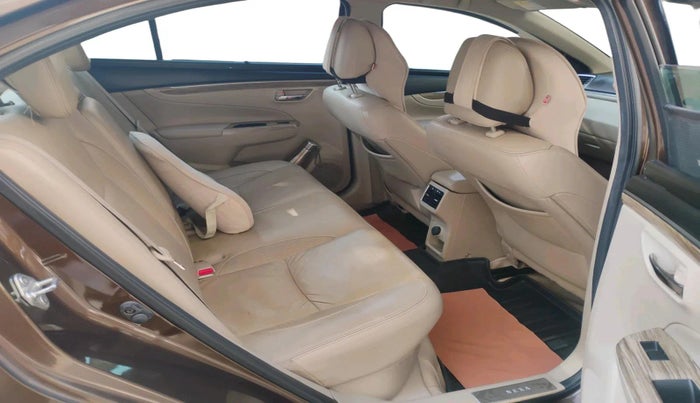 2018 Maruti Ciaz ALPHA  AT 1.5 SHVS PETROL, Petrol, Automatic, 1,29,183 km, interior