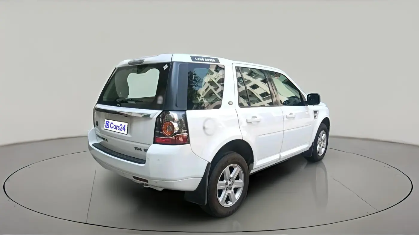 2014 Landrover Freelander 2 TD4 SE, Diesel, Automatic, 1,12,414 km, exterior
