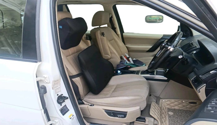 2014 Landrover Freelander 2 TD4 SE, Diesel, Automatic, 1,12,414 km, interior