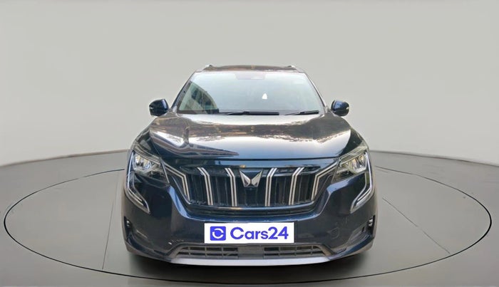 2022 Mahindra XUV700 AX 7 LUXURY D AT 7 STR, Diesel, Automatic, 1,07,640 km, exterior