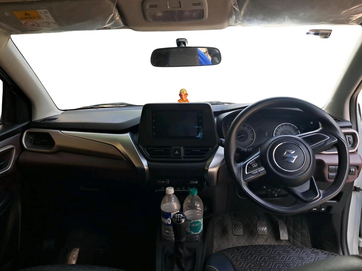 2023 Maruti FRONX DELTA PLUS 1.2MT, Petrol, Manual, 26,675 km, interior