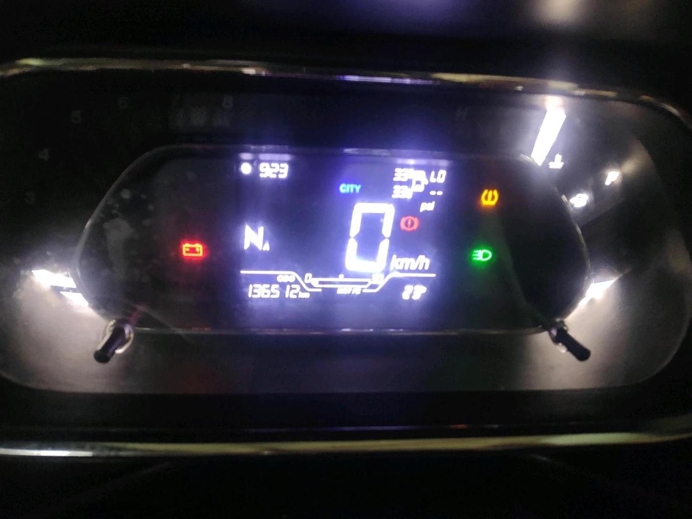 2020 Tata NEXON XZA PLUS (O) DIESEL, Diesel, Automatic, 1,36,512 km, interior