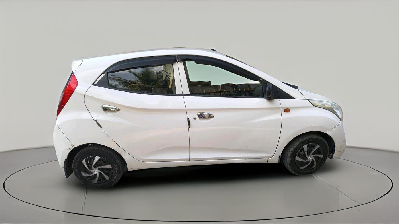 2014 Hyundai Eon ERA +, CNG, Manual, 1,46,372 km, exterior